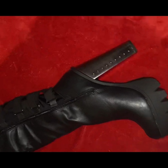 BUMPER Black Vanita Stretch Boots varied sizes - Picture 5 of 7